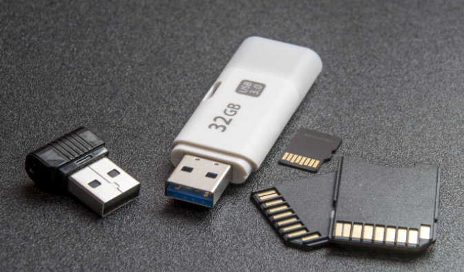 retrouver fichiers perdus supprimer sur clé usb carte mémoire microSD - kiatoo
